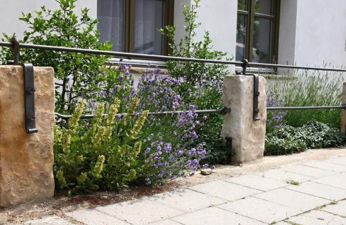 Vedomice Apartment | Unforgettable Stay at Ubytování na statku - 10/10 Rated