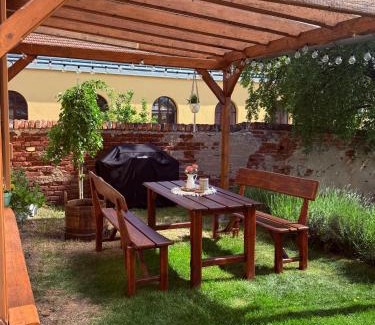 Dolni Dunajovice House | Ubytování TradiceJinak
