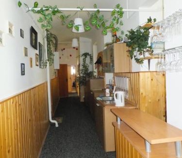 Usti nad Labem House | Cozy Stay at Ubytování u Kováře with Onsite Dining