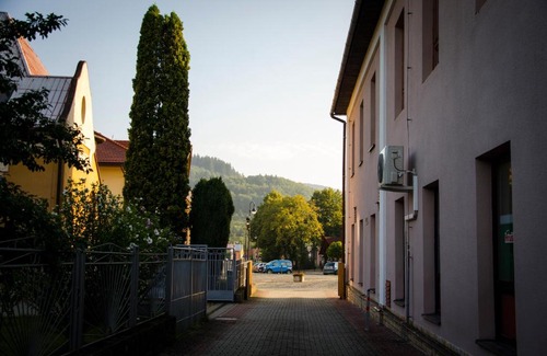 Hovezi House | Pet-Friendly Stay at U Valašských ponožek with High Ratings