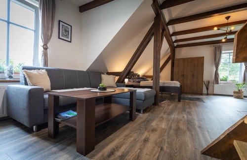 Karlovice Apartment | Discover Comfort in Jeseníky with Breakfast & Hot Tub