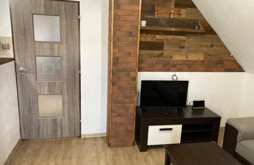 Jindrichuv Hradec Apartment | Inviting Loft Accommodation with Child-Friendly Amenities