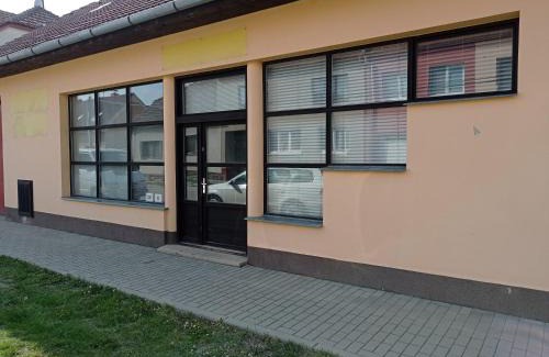 Podivin House | Cozy Private Accommodation with Child-Friendly Amenities