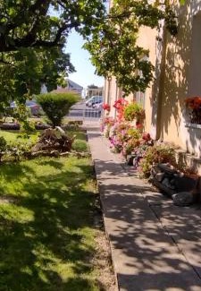 Velke Pavlovice Apartment | Welcoming Ubytování Zahrada: Family-Friendly Getaway