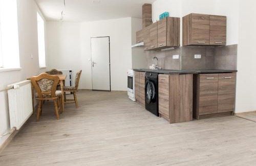 Kynsperk nad Ohri Bed & Breakfast | Cozy Stays at Ubytováni u PÁji: Pet-Friendly & Breakfast