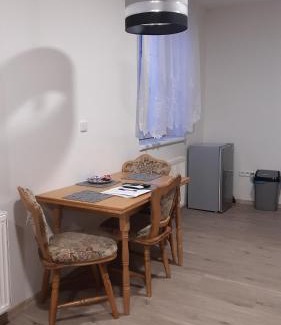 Kynsperk nad Ohri Bed & Breakfast | Cozy Stays at Ubytováni u PÁji: Pet-Friendly & Breakfast