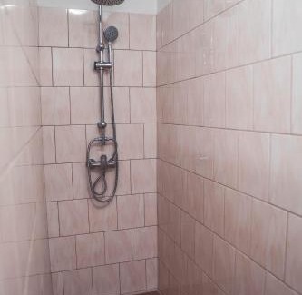 Velky Saris Apartment | Budget-Friendly Stay at Ubytovňa Mlyn: Family & Kitchen Amenities