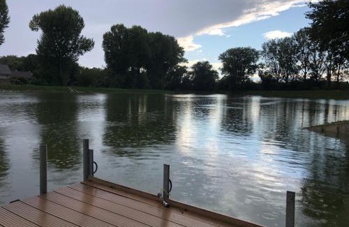 Devinska Nova Ves Hotel | Ubytovňa pri Jazere