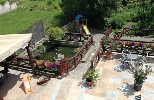 Cachtice House | Pet-Friendly Ubytovanie Anka Sučanská with Family Amenities
