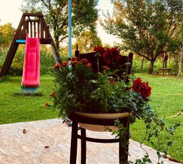 Male Trakany House | Pet-Friendly Retreat at Ubytovanie u Aranky - 10/10 Score!