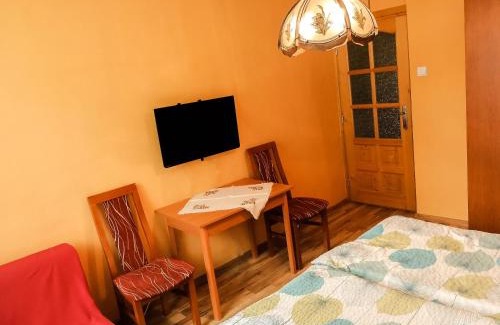 Cerveny Klastor House | Family-Friendly Stay at Ubytovanie u Jozefa with Great Ratings