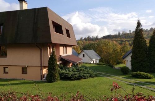 Stiavnicke Bane House | Family-Friendly Stays at Ubytovanie Vážka with Kitchen Access