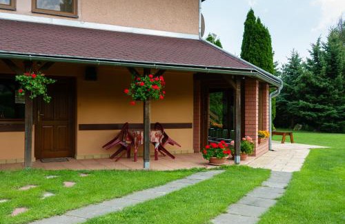 Stiavnicke Bane House | Family-Friendly Stays at Ubytovanie Vážka with Kitchen Access