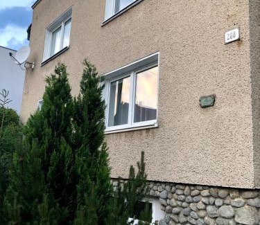 Velky Slavkov Apartment | Child-Friendly Comfort at Ubytovanie Vážka – 10/10 Rated!