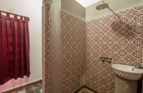 Siem Reap Hotel | Cozy Udaya Angkor Bed And Breakfast with Family-Friendly Amenities