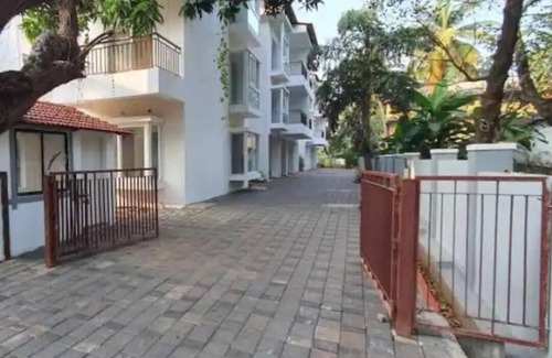 Kudal Apartment | Uddo by Nidra stays Near Thalassa Siolim