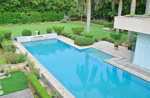 Sat Bari Villa | Udman Luxe Villa Chattarpur