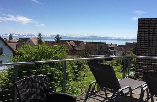 Hagnau Apartment | Idyllic Feriendomizil See Effekt with Oceanfront Views