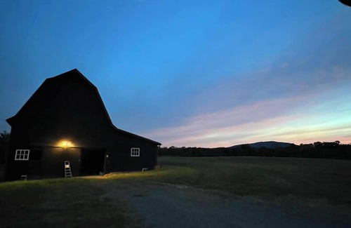 Batesville House | Unforgettable Equestrian Getaway in the Blue Ridge Mountains