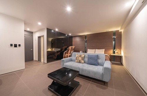 Uiwang Hotel | Eco-Friendly Uiwang Ceaser: Guest Rated 10/10 Stay