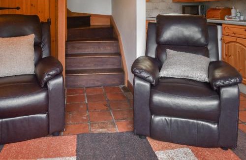 Aldborough House | Pet-Friendly Family Retreat at The Stable Awaits You