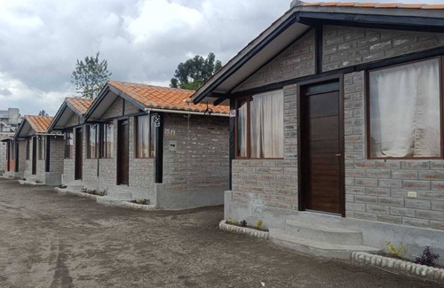 Cayambe Cottage | Discover Uksha Wasi Hospedaje: Pet-Friendly Retreat