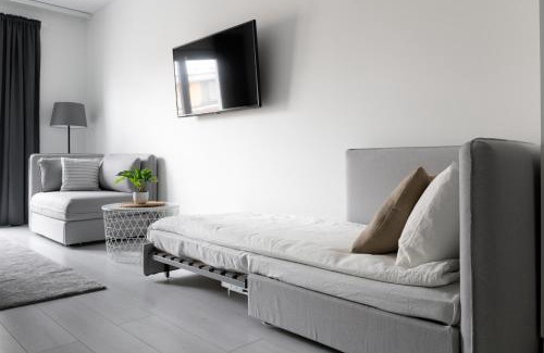 Oulu Apartment | Inviting ULEABO New 37m2 Studio - Guest Rated 9.3/10