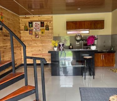 Berastagi Villa | Discover Ulina Villa Segitiga Berastagi: Family & Pet Friendly