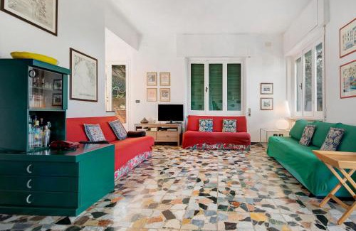 Camogli Villa | Experience Uliveto: Family-Friendly 4-Star Getaway