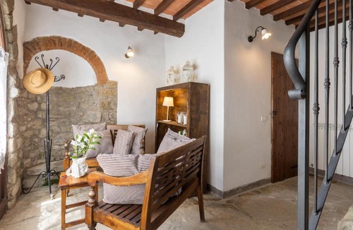 Pieve di Chio Villa | Experience Uliveto: 4-Star Family-Friendly Retreat
