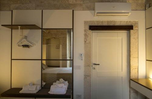 Putignano Apartment | Experience Ulivi Bianchi Home: Poolside Retreat in Puglia