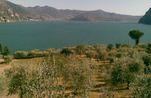 Zorzino Apartment | ULIVI TERRA apartment sleeps 6 in Riva Di Solto - Lake Iseo, Bergamo