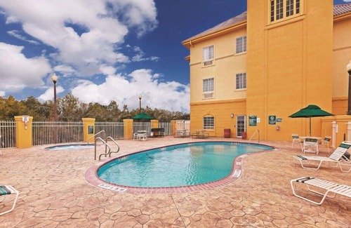 Northwest Corpus Christi Hotel | ULLAH LODGING INC