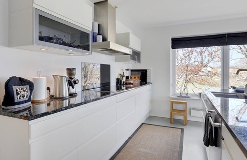 Sandvig House | Relax at "Ullamaj": Steps from the Ocean with Spa Access
