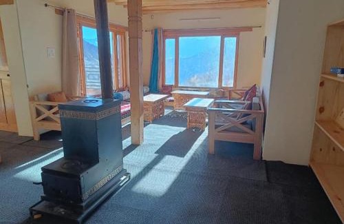 Tingmosgang House | Welcoming Ulley Lodge: Pet-Friendly Stay with Breakfast