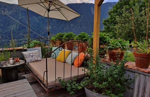Dalaas House | Discover UlMi's Tiny Haus: Pet-Friendly Oceanfront Retreat