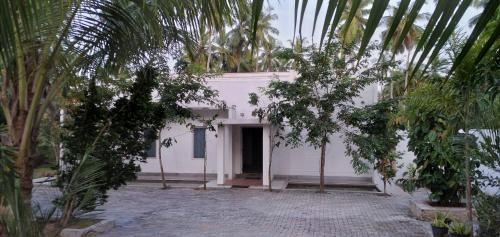 Kobeigane Resort | Experience Nature at ULPATHA NATURE RESORT with Pool Access