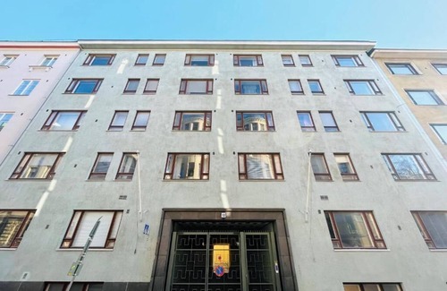 Ullanlinna Apartment | Ulrika's Suite