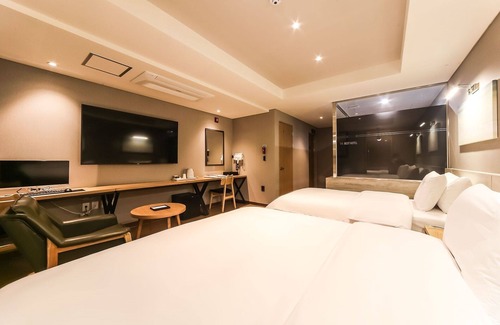 Buk-gu Hotel | Eco-Friendly Comfort at Ulsan Hogye: Family & Breakfast Ready
