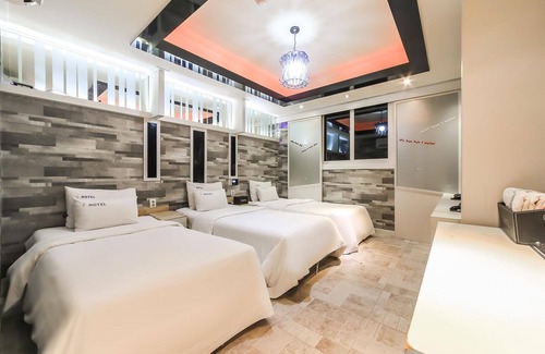 Dong-gu Hotel | Eco-Friendly Comfort at Ulsan Ilsan I with Pool & Breakfast