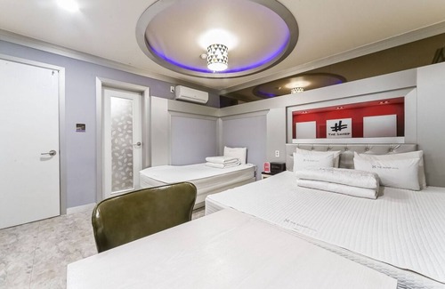 Samsan-dong Hotel | Convenient Ulsan Samsan The Sharp: Family-Friendly Amenities