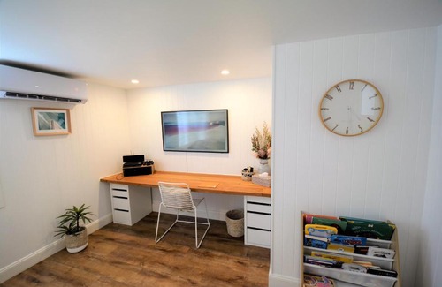 Currumbin Waters House | Coastal Retreat at Currumbin Waters - Family & Pet Friendly