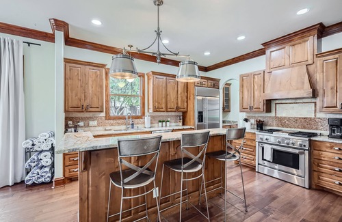 South River City House | Spacious Retreat with Pool, Hot Tub & Lake View for 16