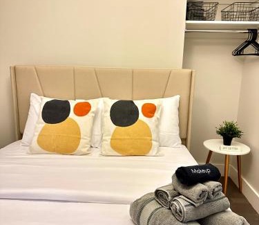 East Harlem Apartment | Ultimate NYC Experience 3 bedroom with Game
