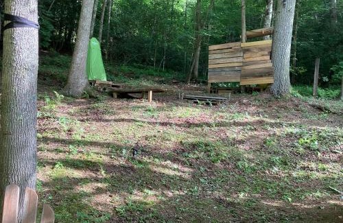Turtletown Other | Ultimate Off Grid Camping: Nature Comfort & Pet Friendly
