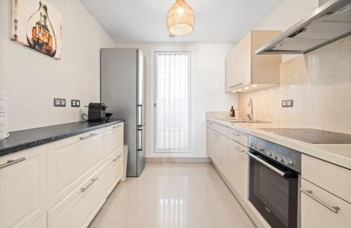 New Golden Mile Apartment | Ultimate Rentals - Modern Apartment with Sunny Terrace & Shared Pool