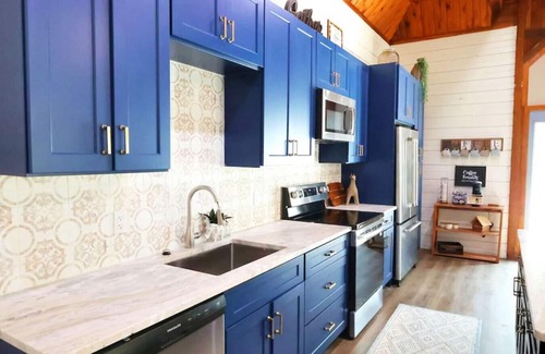 St. Augustine House | Ultimate Rustic Getaway with Lake View & Pet-Friendly Amenities