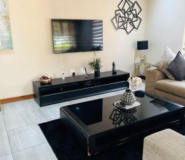 Montana Villa | Relaxing Ultimate Sky 2 Bedroom Villa with Pool Access