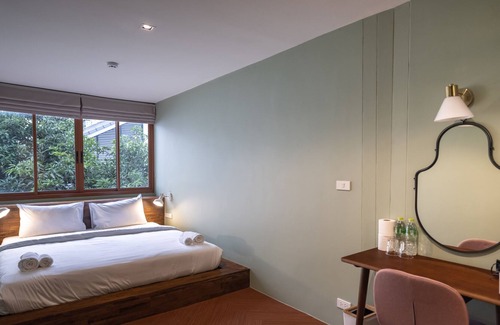 Somdet Chao Phraya House | Cozy Family Retreat Near ICON SIAM Shopping Destination