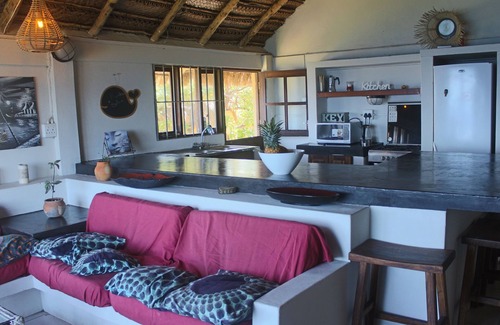 Tofinho House | Prime Location for Unforgettable Whale Watching Adventures!